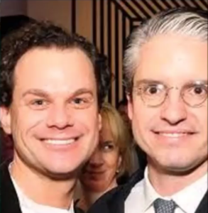 Read more about the article The Pizzagate ‘conspiracy theory’ – on Alefantis, his lover David Brock and his foundations