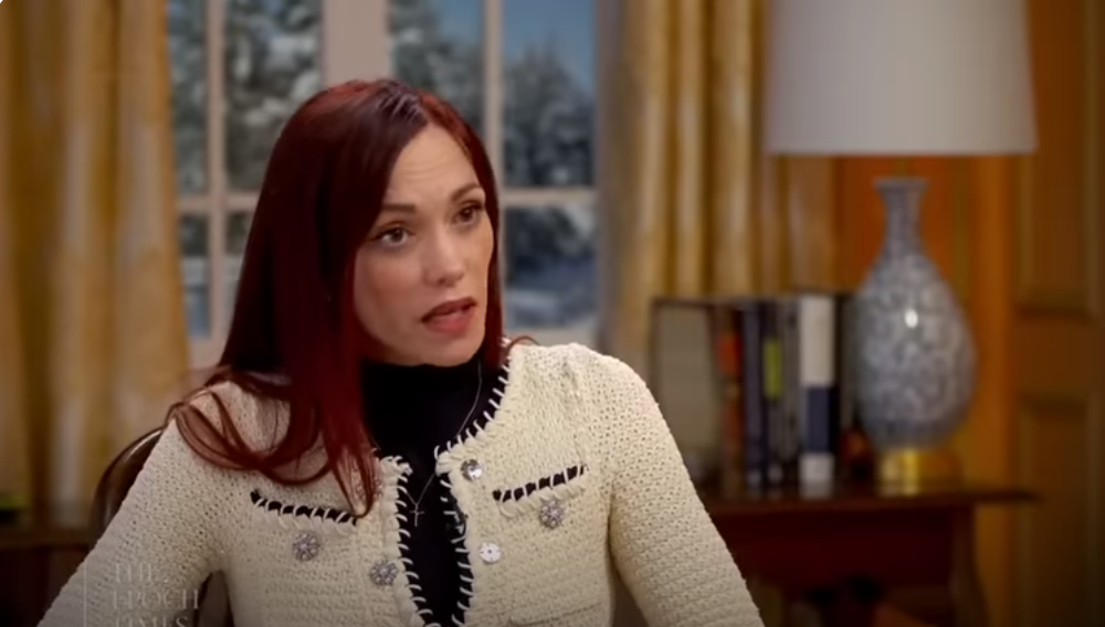 Read more about the article Former Pussycat Doll Jessica Sutta talks about the extreme vaccine injury she suffered from her Moderna jab